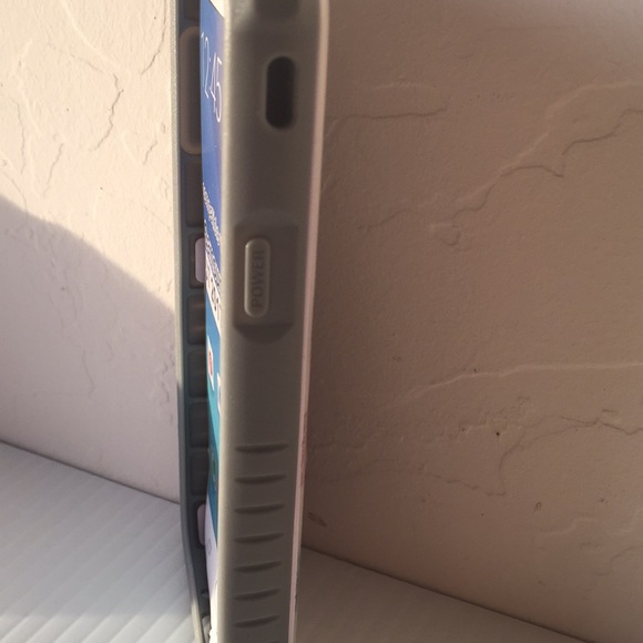 Samsung galaxy J7 2017 - Picture 3 of 4